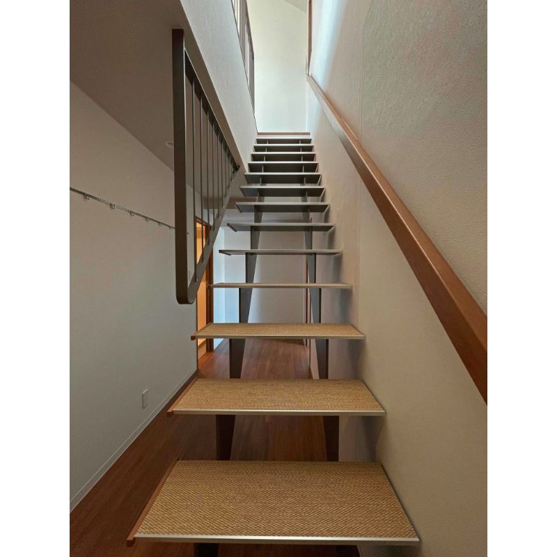 12_staircase.jpg